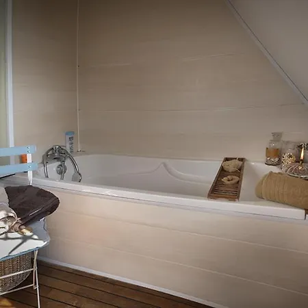 Apartament La Longere En Baie - Au Calme Sur Valery Pour 4 *